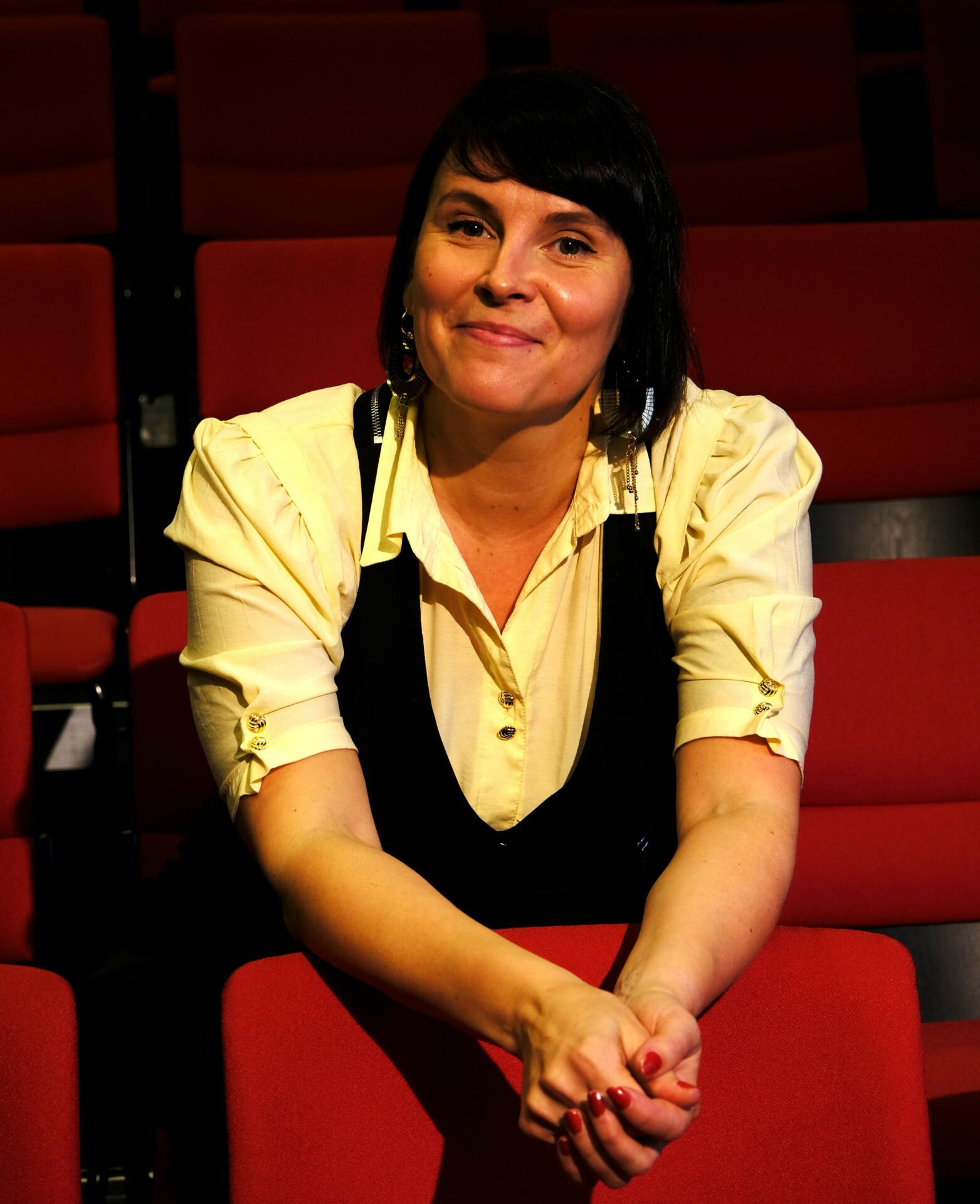 Jenni Kohonen - Teatterikone