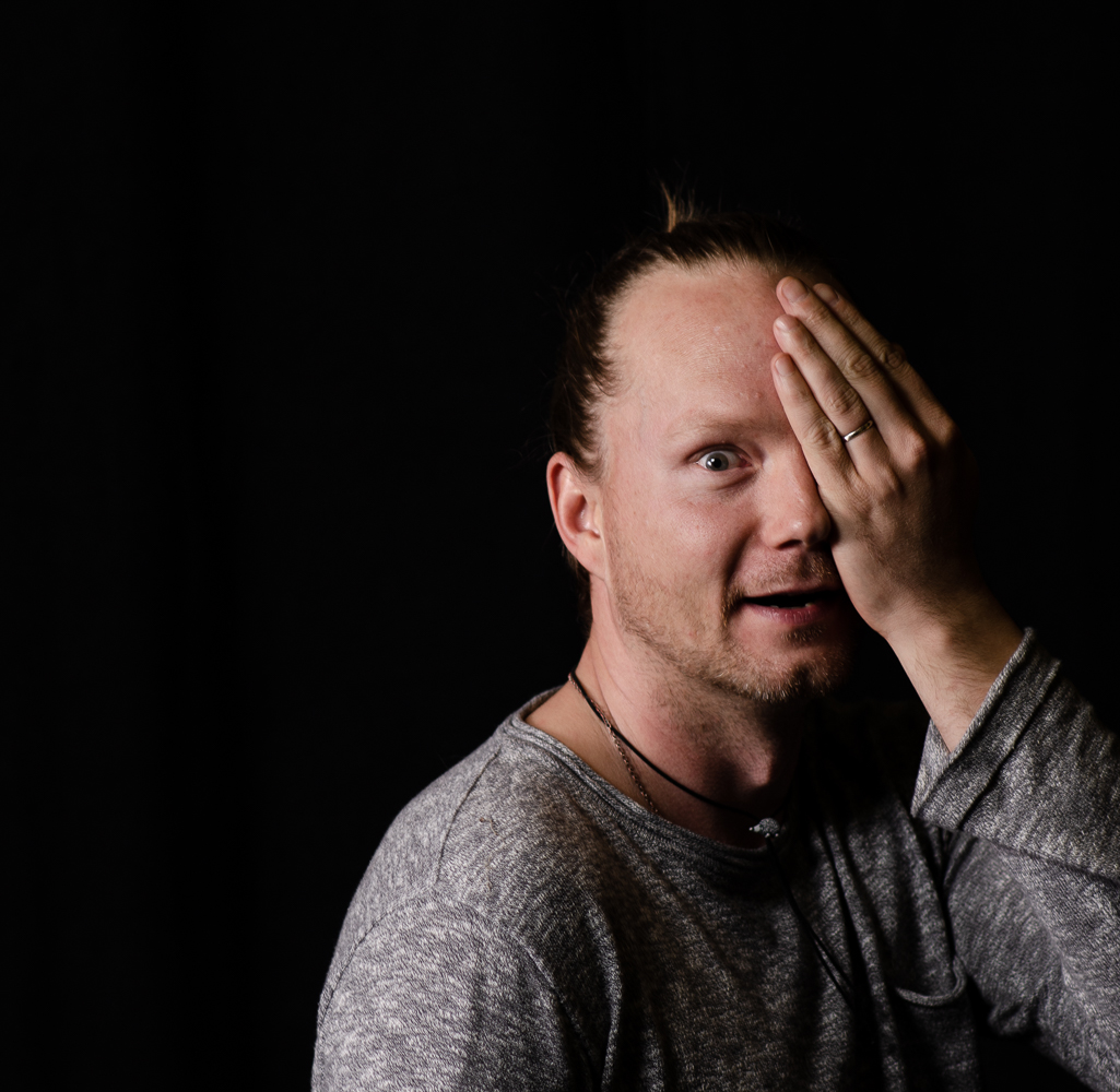 Aaro Vuotila - Teatterikone